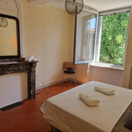 Bed & Breakfast D'hotes Les Berges De L'aude - - Proche Canal Du Midi Et Cite De Carcassonne